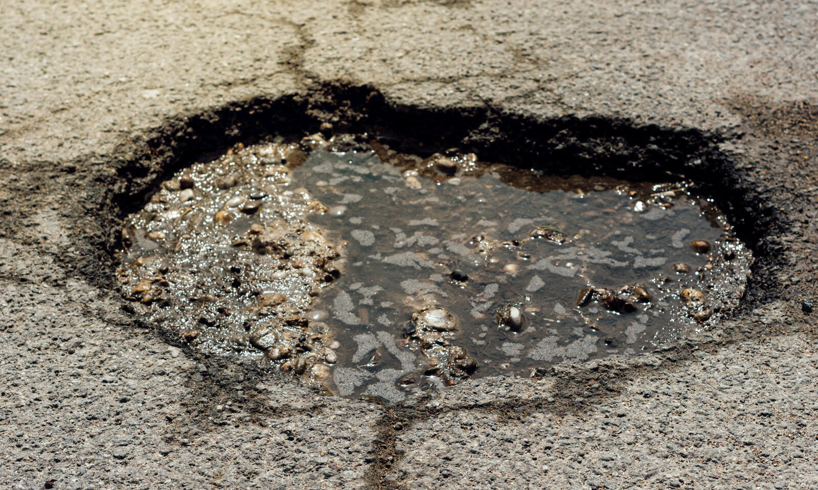 securoute-epox-rouge-1600x960